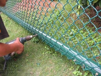 Use of chain link fence