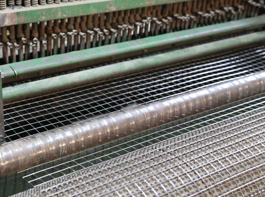 Malla de alambre galvanizada por inmersión en caliente frente a electrogalvanizada: diferencias, recubrimiento y guía de compra